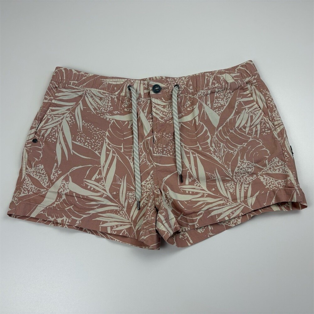 Vuori Shorts Womens Size XL Pink Tropical Leaf Print Drawstring Zip Pocket